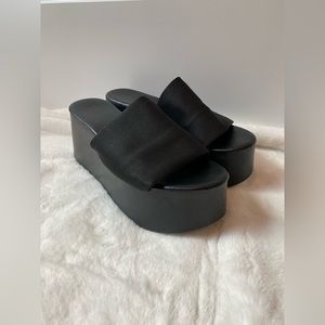 Bamboo Super Platform Black Slide Sandals Y2K Retro Size: 8